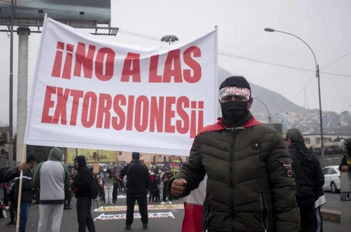 Extorsionadores son capturados, pero no van a la cárcel