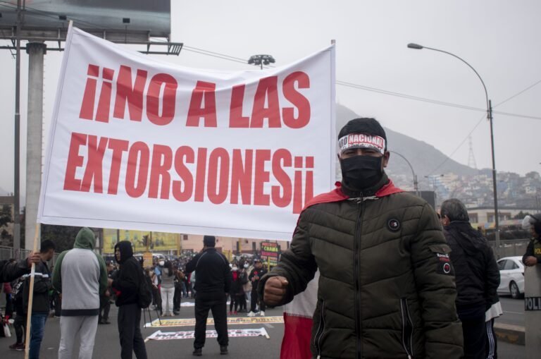 Extorsionadores son capturados, pero no van a la cárcel